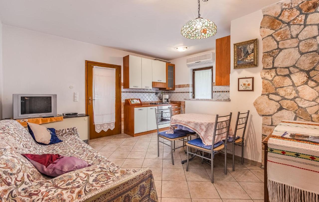 Jelena Apartment โปเรช ภายนอก รูปภาพ